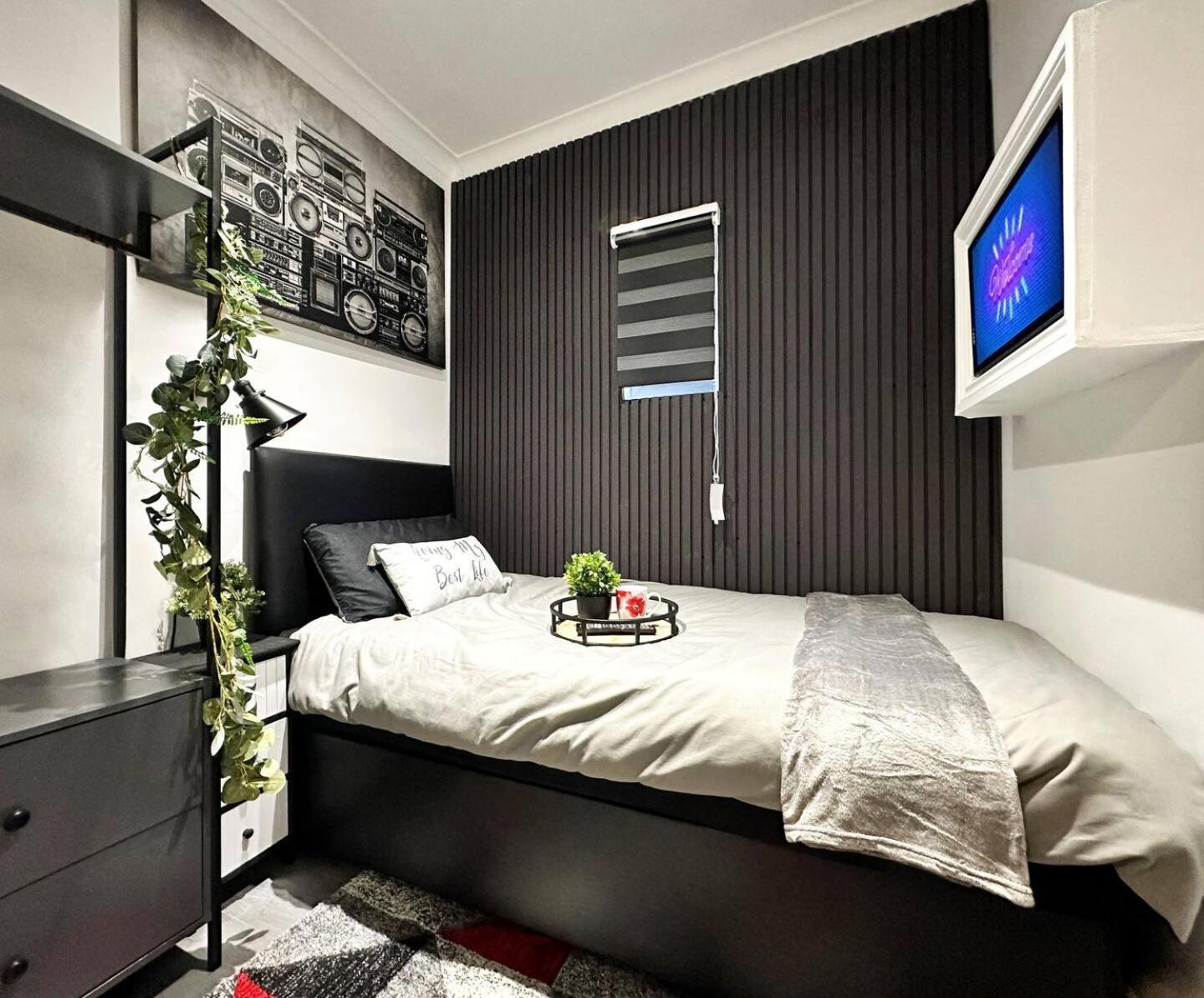 Boutique Backyard Bungalow - Brimsdown Enfield Esterno foto